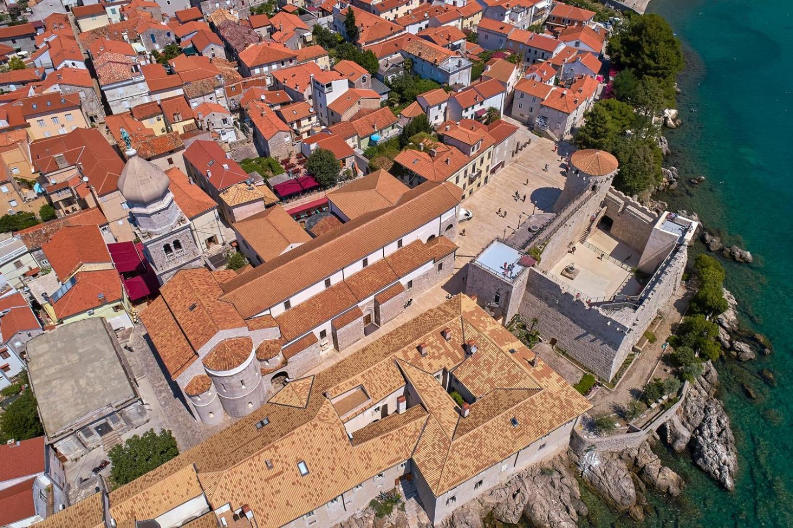 Galija Luxury Suites Krk Town Exterior photo